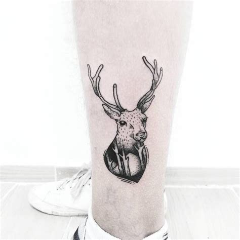 40 Beautiful And Inspiring Deer Tattoo Designs Page 4 Of 4