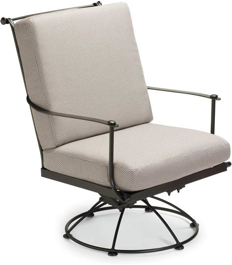 Woodard Maddox Swivel Lounge Chair Patio Lawn And Garden