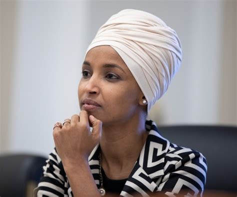 Ilhan Omars Campaign Paid Husbands Firm 292k In First Quarter