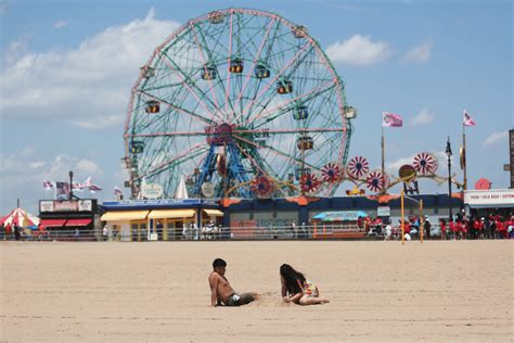 Coney Island Amusement Parks What To Know Before You Go