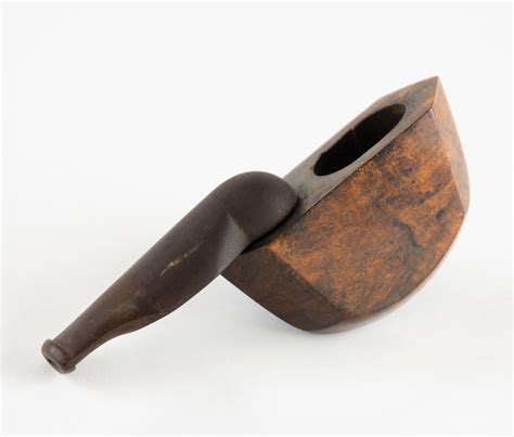 Albert Einsteins 9 Pipes And Menorah Pipe Holder Rr Auction