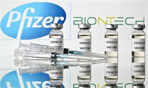 Dolor, enrojecimiento, sensibilidad o inflamación donde se administró la inyección. Pfizer aseguró que la vacuna no tuvo efectos secundarios ...