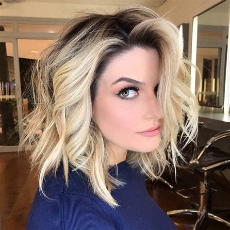 10 latest medium wavy hair styles for women: shoulder length haircuts 2020