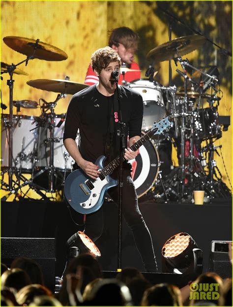 Full Sized Photo Of One Direction 5 Seconds Of Summer Jingle Ball La