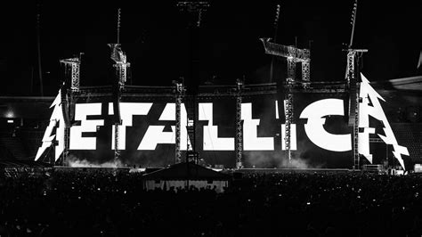 Metallica formed in 1981 by vocalist/guitarist james hetfield and drummer lars ulrich. Metallica vendió 45.000 entradas y suma a Carajo como ...