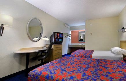 Today's cheapest hotel near disneyland may not be the cheapest tomorrow. Cheap, Discount Pet Friendly Hotel near Cleveland, Ohio in ...