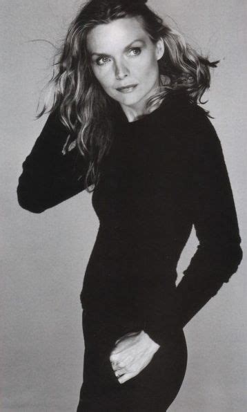 This one for them hood girls, them good girls, straight masterpieces! Michelle Pfeiffer | Michelle pfeiffer, Michel pfeiffer, Michelle