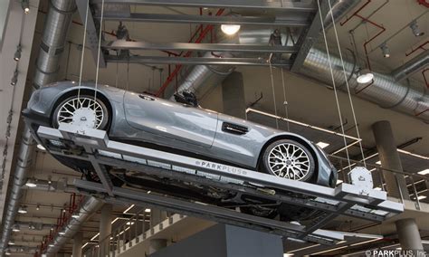 Mercedes Benz Manhattan Display Lifts Parkplus