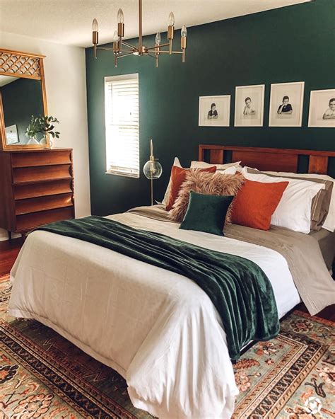 List Of Emerald Green Bedroom Designs Ideas