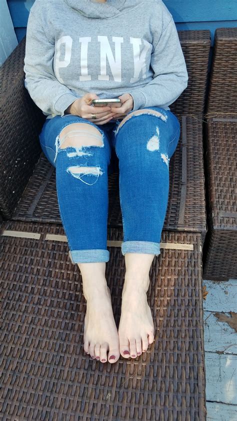 candid homemade and all original pics — my pretty wifes beautiful legs feet and booty
