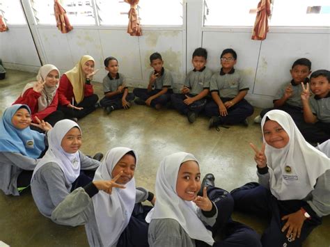 Pusat jagaan warga emas martim. Buletin - Halaman 2 - PPKI USIM