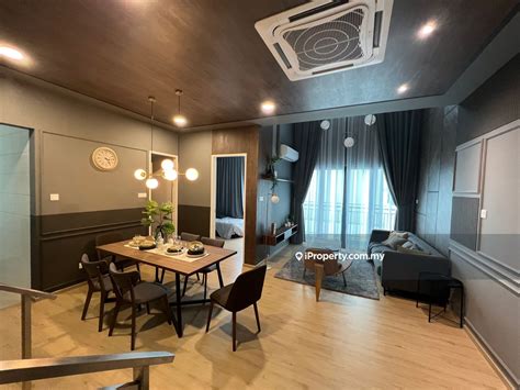 Vantage @ Tamu Serviced Residence 3 bedrooms for sale in Kuching