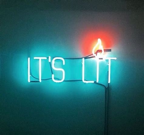 20 Funny Neon Light Signs