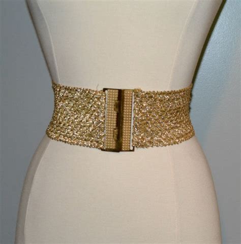 1960s Wide Gold Metallic Stretch Belt