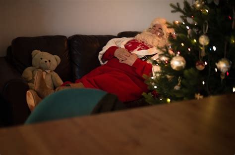 Premium Photo Santa Claus At Home