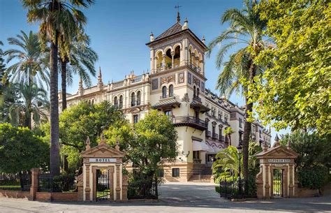 Overall, a good hotel for visiting seville. Alfonso XIII | Hôtel Séville - Séjour AndalousieTerres de ...