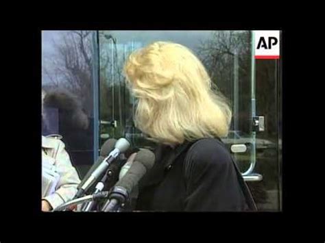 Usa President Clinton Paula Jones Sexual Harassment Case Update Youtube