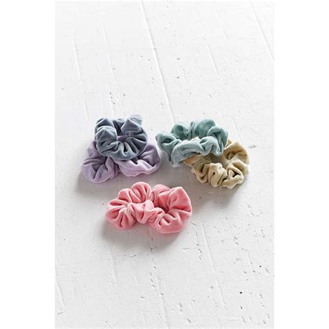 80s Hair Scrunchies Are Making A Trendy Comeback Allure