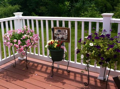 But as i am sure you would know, when it comes to garden garden decking. Pin by Autumn Diligente on Gardening | Backyard lighting ...