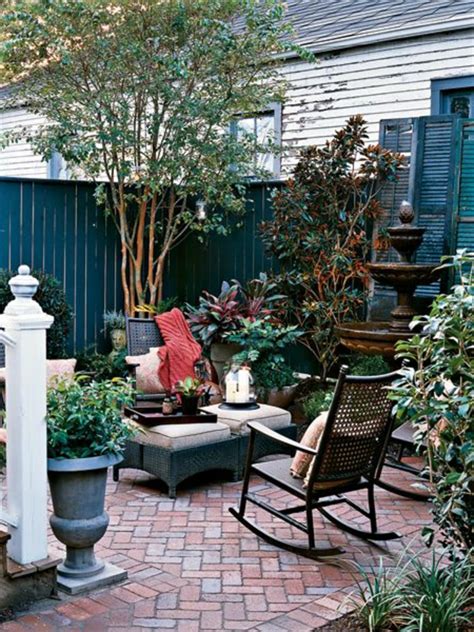 comparateur vous recherchez une barrière pour votre chien ? 70 photos de tables de jardin qui vont transformer la cour