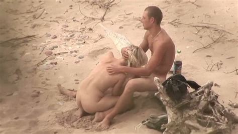 Voyeur Sex Video From The Public Beach With Hot Couple Free Hot Nude Porn Pic Gallery
