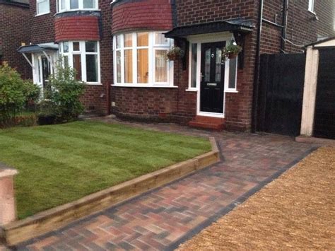 Very small driveway ideas uk. Gravel drive, block paved path, new front lawn area and ...