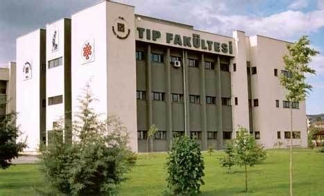 Şu an mersin'de çalışmaktayım mersin'de tıp fakültesi hastanesinde göğüs hastalıkları. Hacettepe Üniversitesi Tıp Fakültesi | Ne Nerede