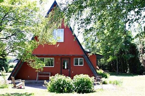 40 Beautiful Cabin House Design Shaped Like A Cone Oregon House