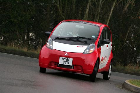 Top 5 Used Electric Cars Under £10000