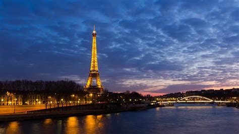 Eiffel Tower Background 63 Images
