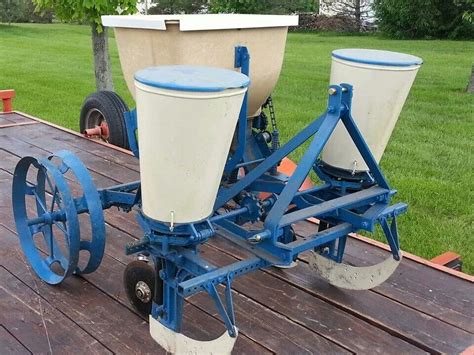 One Row Corn Planter Iron Garden Decor