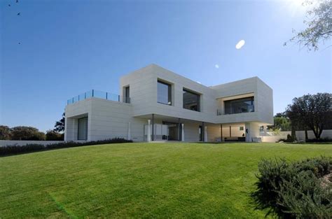 Deze prachtige villa wordt door home2home voor u gebouwd op een ruime volledig omheinde bouwgrond in een zeer rustgevende omgeving vlak bij pinoso. €7,500,000 For This Exclusive La Finca Villa Seems Like ...