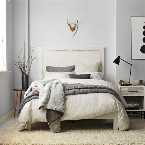 Wondering the look of blue and beige bedroom. Blue grey walls and pillows, yellow beige carpet and ...