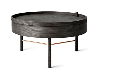 Entweder man trennt sich regelmäßig von dingen, die man vielleicht lieber behalten würde. Couchtisch TURNING TABLE von Menu I HolzDesignPur
