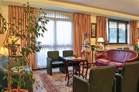 Hotel is located in 2 km from the centre. BW Hotel Dei Cavalieri Barletta: prenota online | Best Western