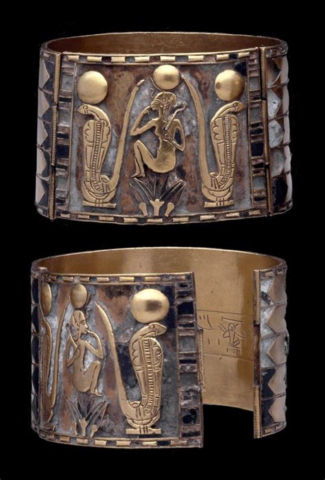 Jewelry Of Princess Khenmet Egypt Museum Ancient Egypt Ancient Egyptian Art Ancient