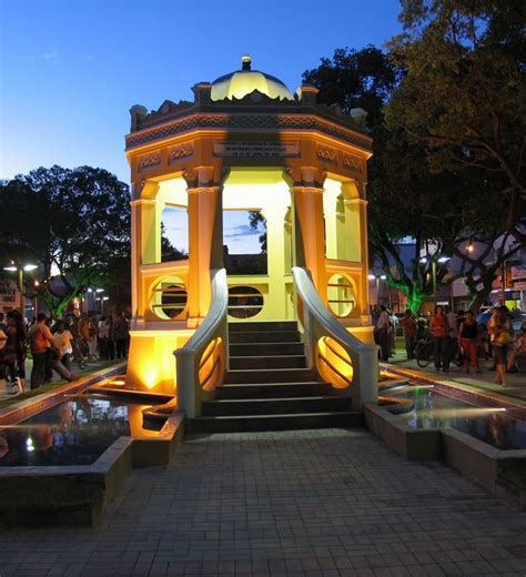 Juazeiro está localizada à margem direita do rio são francisco, no extremo norte da bahia, na zona do médio e baixo são francisco. JUAZEIRO-BAHIA É COISA DO BRASIL | Juazeiro bahia, Bahia ...