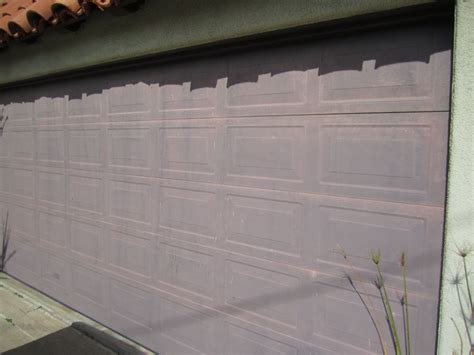The matador garage door installation kit includes eight polystyrene foam insulation panels and adds about 10 lbs. Garage Door Insulation Kit How-To and Review - Reach ...