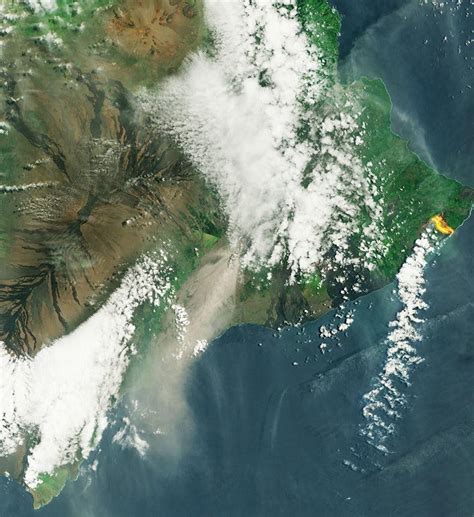 Hawaii Kilauea Volcano Volcanologist Explains Mystifying Aerial Image