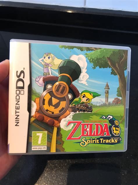 The legend of zelda es una saga de videojuegos creada por nintendo , con títulos en nuestra base de datos desde 1998 y que actualmente cuenta con un total de 46 juegos para wii u, switch, nintendo 3ds, nds, wii, gamecube, game boy advance, nintendo 64. Zelda spirit Tracks Nintendo ds (407525481) ᐈ Köp på Tradera