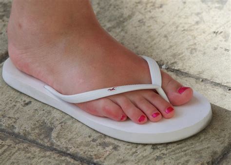 Pink Glossy Toes In White Flip Flop I By Feetatjoes On Deviantart