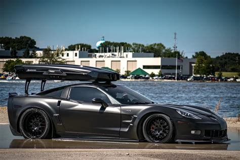 C6 Corvette With Loma Gt2 Widebody Kit And Thule Roof Box Puts Down 715