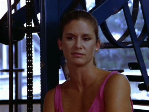 Stephanie Zimbalist Nue Dans Remington Steele