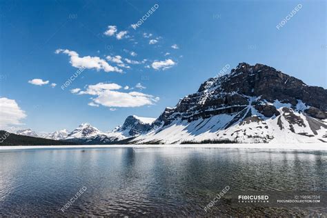 Canadá Alberta Banff National Park Lago De Montaña Cristalina Por