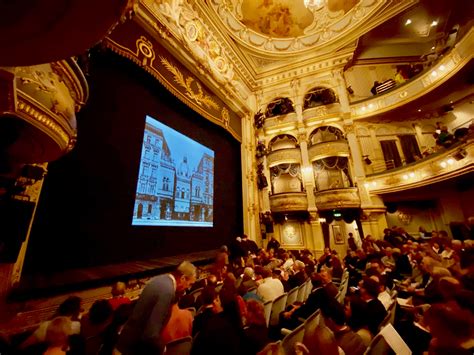 Theaters In London Can Reopen With Social Distancing But Will They