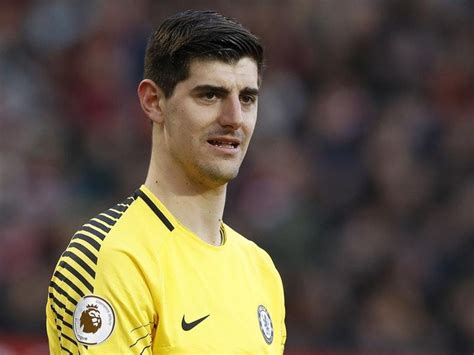 Maurizio Sarri Urges Thibaut Courtois To Speak Up If He Wishes To Leave