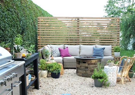 It blocks the neighbors' views while still allowing the sun to shine through! Budget-Friendly Privacy Screen Ideas for Your Outdoor Space