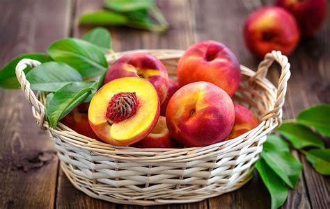 The Health Benefits Of Nectarines Lifetime Daily