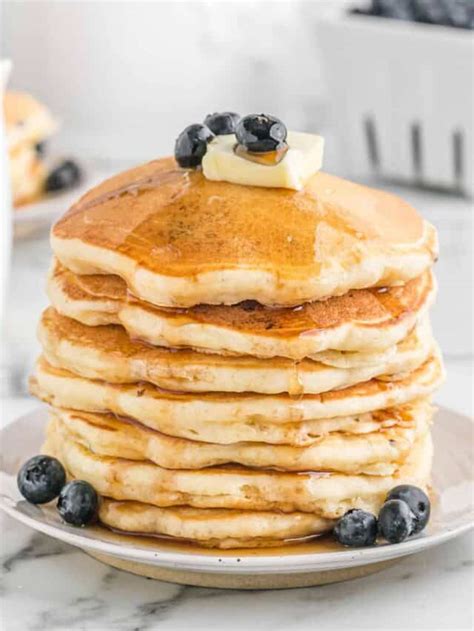 Fluffy Blueberry Buttermilk Pancakes Story Belle Of The Kitchen