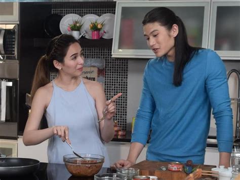 It contains all of the singles and background tracks from the series. LOOK: Jennylyn Mercado at Gil Cuerva, may espesyal na ...